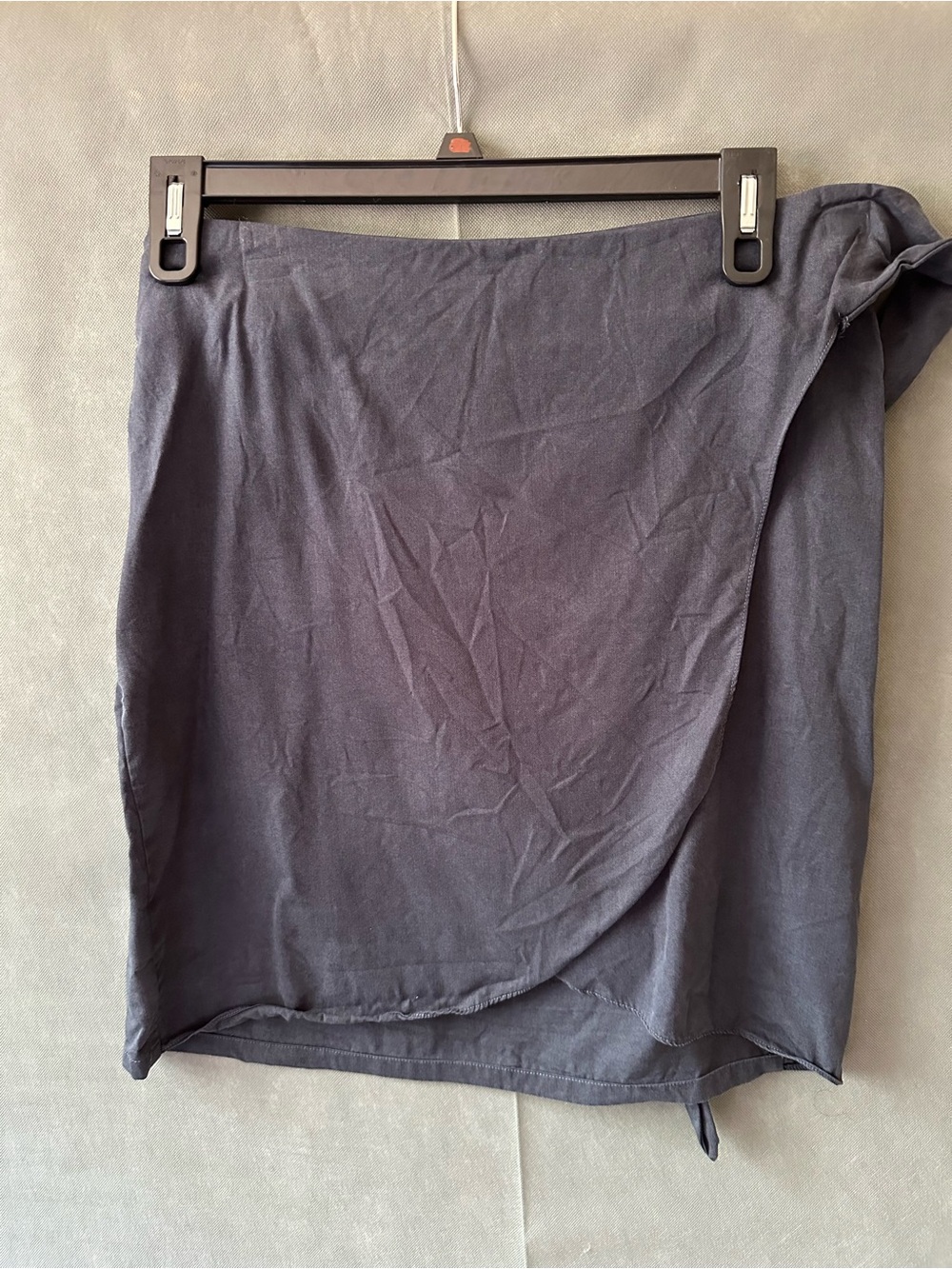 VETTA Capsule 100% Tencel Charcoal Gray/black WrapSkirt M (color in pic is off)